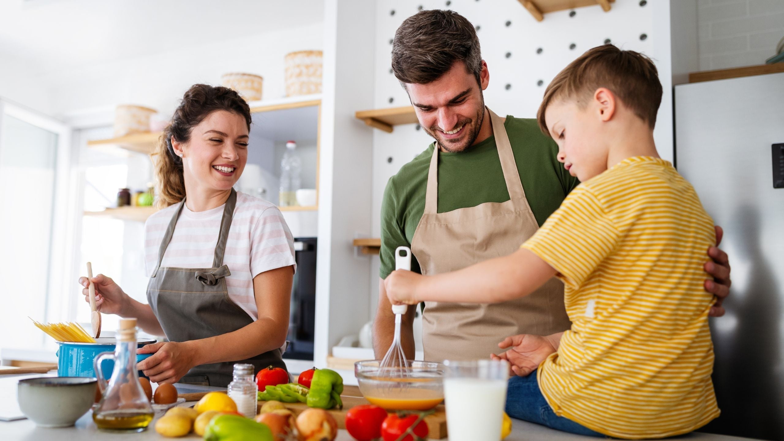 Healthy Meal Prep Charlotte | Healthy Kitchen Staples Everyone Should Have on Hand