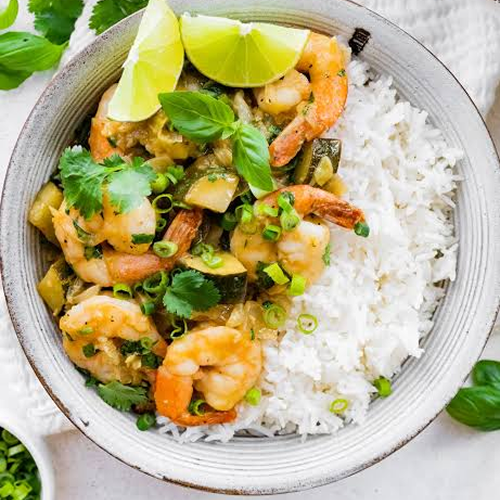Low Carb Thai Green Shrimp with Jasmine Rice and Green Veg Curry Sauce